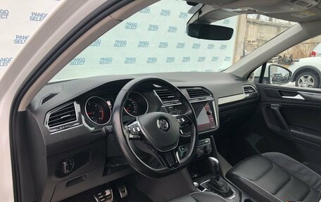 Volkswagen Tiguan II, 2020 год, 3 099 000 рублей, 9 фотография