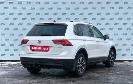 Volkswagen Tiguan II, 2020 год, 3 099 000 рублей, 2 фотография