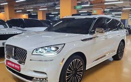 Lincoln Aviator II, 2021 год, 4 500 000 рублей, 1 фотография