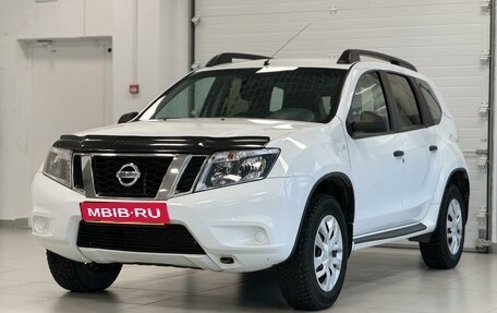 Nissan Terrano III, 2017 год, 950 000 рублей, 1 фотография