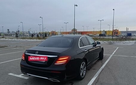 Mercedes-Benz E-Класс, 2017 год, 3 585 000 рублей, 11 фотография