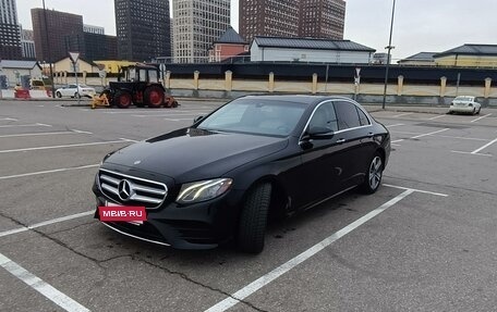 Mercedes-Benz E-Класс, 2017 год, 3 585 000 рублей, 18 фотография