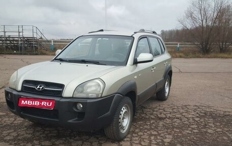 Hyundai Tucson III, 2007 год, 1 300 000 рублей, 2 фотография