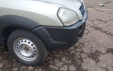 Hyundai Tucson III, 2007 год, 1 300 000 рублей, 21 фотография