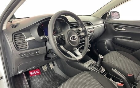 KIA Rio IV, 2018 год, 1 580 000 рублей, 13 фотография