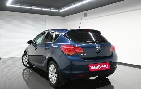 Opel Astra J, 2011 год, 845 000 рублей, 6 фотография