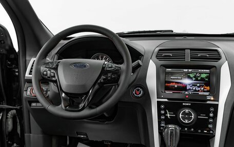 Ford Explorer VI, 2013 год, 1 745 000 рублей, 9 фотография