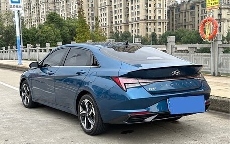 Hyundai Elantra, 2022 год, 1 587 640 рублей, 3 фотография