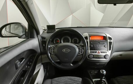 KIA cee'd I рестайлинг, 2009 год, 535 000 рублей, 16 фотография