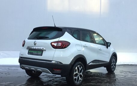 Renault Kaptur I рестайлинг, 2017 год, 1 099 000 рублей, 5 фотография