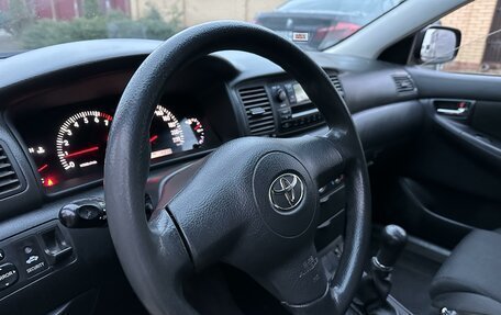 Toyota Corolla, 2005 год, 750 000 рублей, 9 фотография