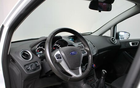 Ford Fiesta, 2017 год, 849 000 рублей, 11 фотография