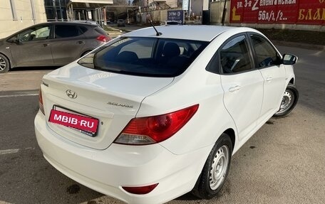 Hyundai Solaris II рестайлинг, 2011 год, 790 000 рублей, 6 фотография