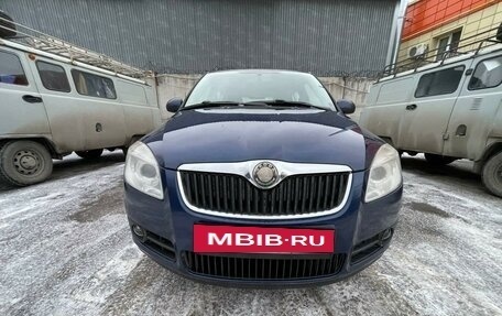 Skoda Fabia II, 2009 год, 550 000 рублей, 3 фотография