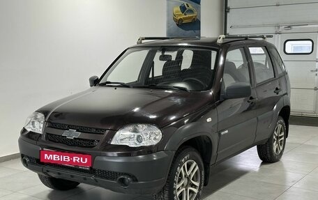 Chevrolet Niva I рестайлинг, 2013 год, 599 900 рублей, 2 фотография