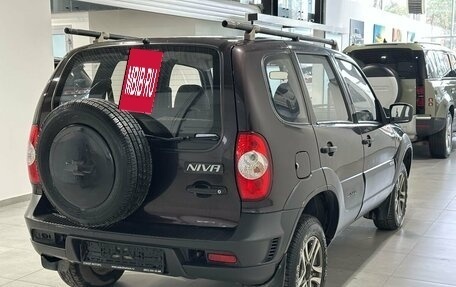 Chevrolet Niva I рестайлинг, 2013 год, 599 900 рублей, 4 фотография