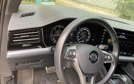 Volkswagen Touareg III, 2020 год, 7 800 000 рублей, 24 фотография