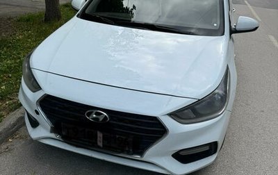 Hyundai Solaris II рестайлинг, 2017 год, 720 000 рублей, 1 фотография