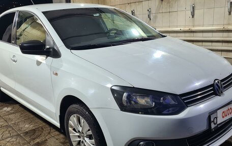 Volkswagen Polo VI (EU Market), 2014 год, 990 000 рублей, 13 фотография