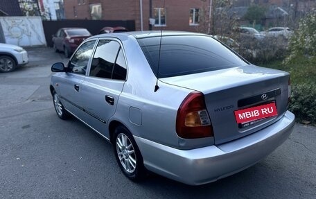 Hyundai Accent II, 2008 год, 700 000 рублей, 2 фотография