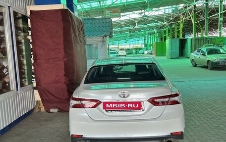 Toyota Camry, 2018 год, 2 952 000 рублей, 20 фотография