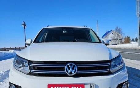 Volkswagen Tiguan I, 2016 год, 1 900 000 рублей, 10 фотография