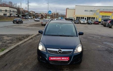 Opel Zafira B, 2011 год, 640 000 рублей, 3 фотография