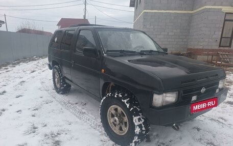 Nissan Terrano II рестайлинг, 1991 год, 485 000 рублей, 4 фотография