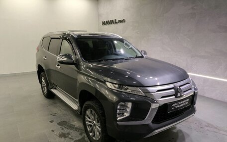 Mitsubishi Pajero Sport III рестайлинг, 2021 год, 3 999 000 рублей, 3 фотография