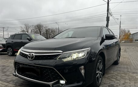 Toyota Camry, 2017 год, 2 800 000 рублей, 1 фотография