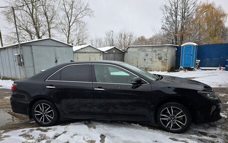 Toyota Camry, 2017 год, 2 400 000 рублей, 7 фотография