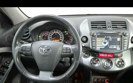 Toyota RAV4, 2011 год, 1 760 000 рублей, 14 фотография