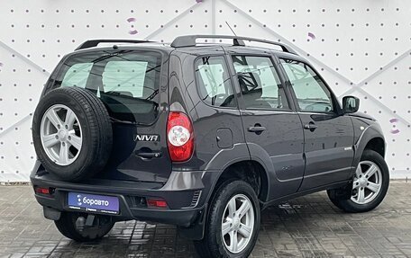 Chevrolet Niva I рестайлинг, 2016 год, 860 000 рублей, 4 фотография