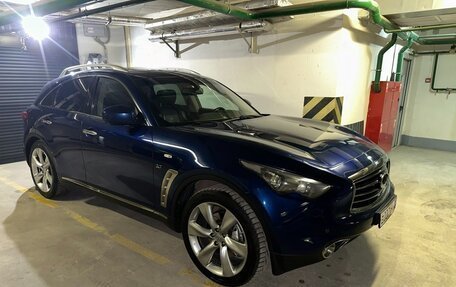 Infiniti QX70, 2013 год, 2 590 000 рублей, 3 фотография