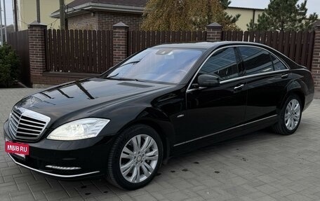 Mercedes-Benz S-Класс, 2011 год, 3 153 000 рублей, 2 фотография