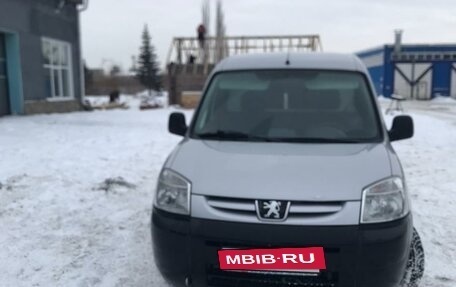 Peugeot Partner II рестайлинг 2, 2011 год, 575 000 рублей, 6 фотография