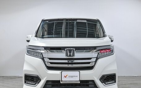 Honda Stepwgn IV, 2018 год, 2 799 000 рублей, 3 фотография