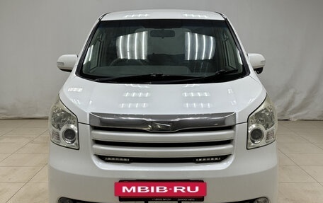 Toyota Noah III, 2008 год, 1 170 000 рублей, 2 фотография