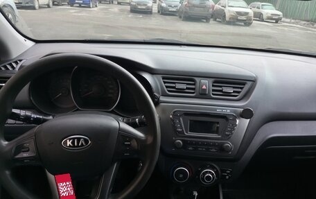 KIA Rio III рестайлинг, 2012 год, 820 000 рублей, 5 фотография