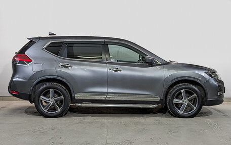 Nissan X-Trail, 2018 год, 2 590 000 рублей, 4 фотография