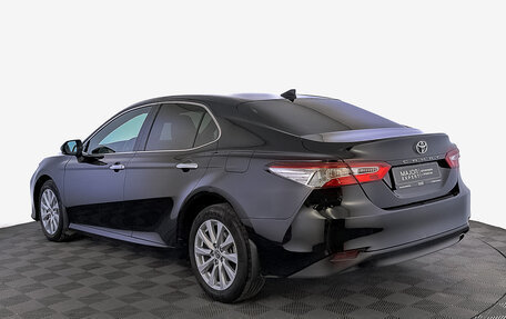 Toyota Camry, 2020 год, 3 155 000 рублей, 7 фотография