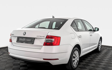 Skoda Octavia, 2017 год, 1 350 000 рублей, 5 фотография