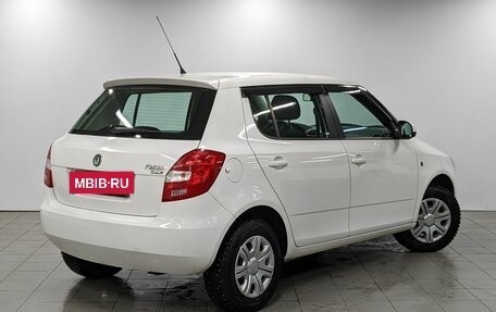 Skoda Fabia II, 2011 год, 750 000 рублей, 5 фотография