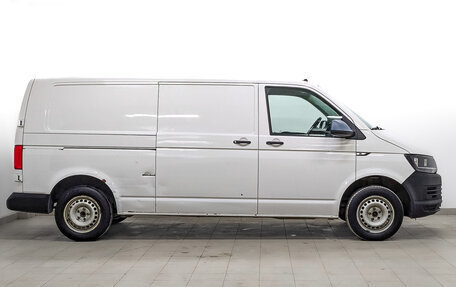 Volkswagen Transporter T6 рестайлинг, 2019 год, 1 540 000 рублей, 4 фотография