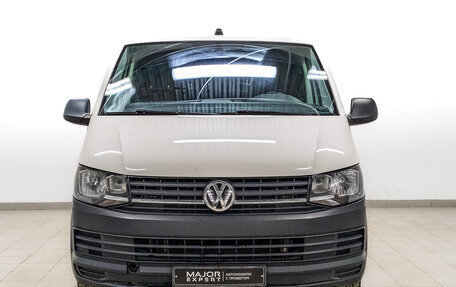 Volkswagen Transporter T6 рестайлинг, 2019 год, 1 540 000 рублей, 2 фотография