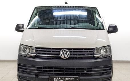 Volkswagen Transporter T6 рестайлинг, 2019 год, 1 550 000 рублей, 2 фотография