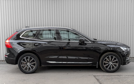 Volvo XC60 II, 2018 год, 3 450 000 рублей, 4 фотография