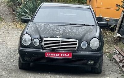 Mercedes-Benz E-Класс, 1995 год, 305 000 рублей, 1 фотография