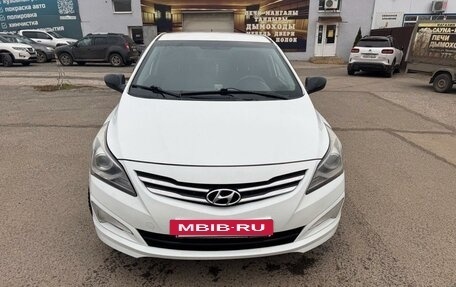 Hyundai Solaris II рестайлинг, 2014 год, 870 000 рублей, 2 фотография