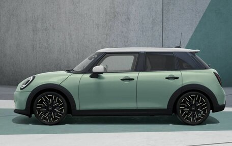 MINI Hatch, 2024 год, 8 190 000 рублей, 6 фотография